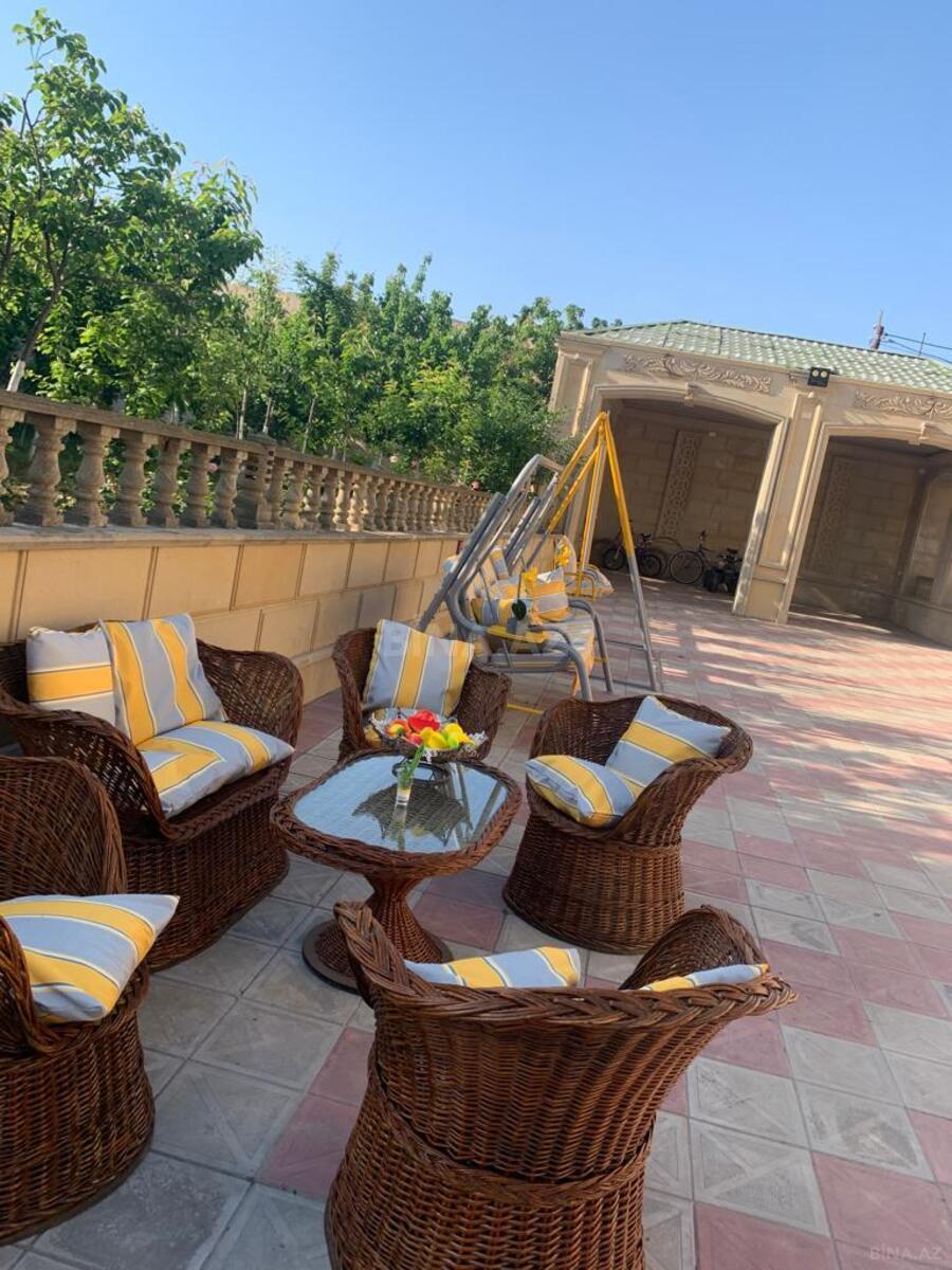 8 otaqlı həyət evi/bağ evi - Novxanı q. - 450 m² (20)