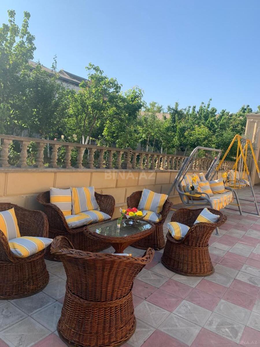 8 otaqlı həyət evi/bağ evi - Novxanı q. - 450 m² (21)