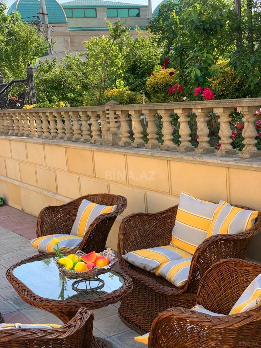 8 otaqlı həyət evi/bağ evi - Novxanı q. - 450 m² (22)