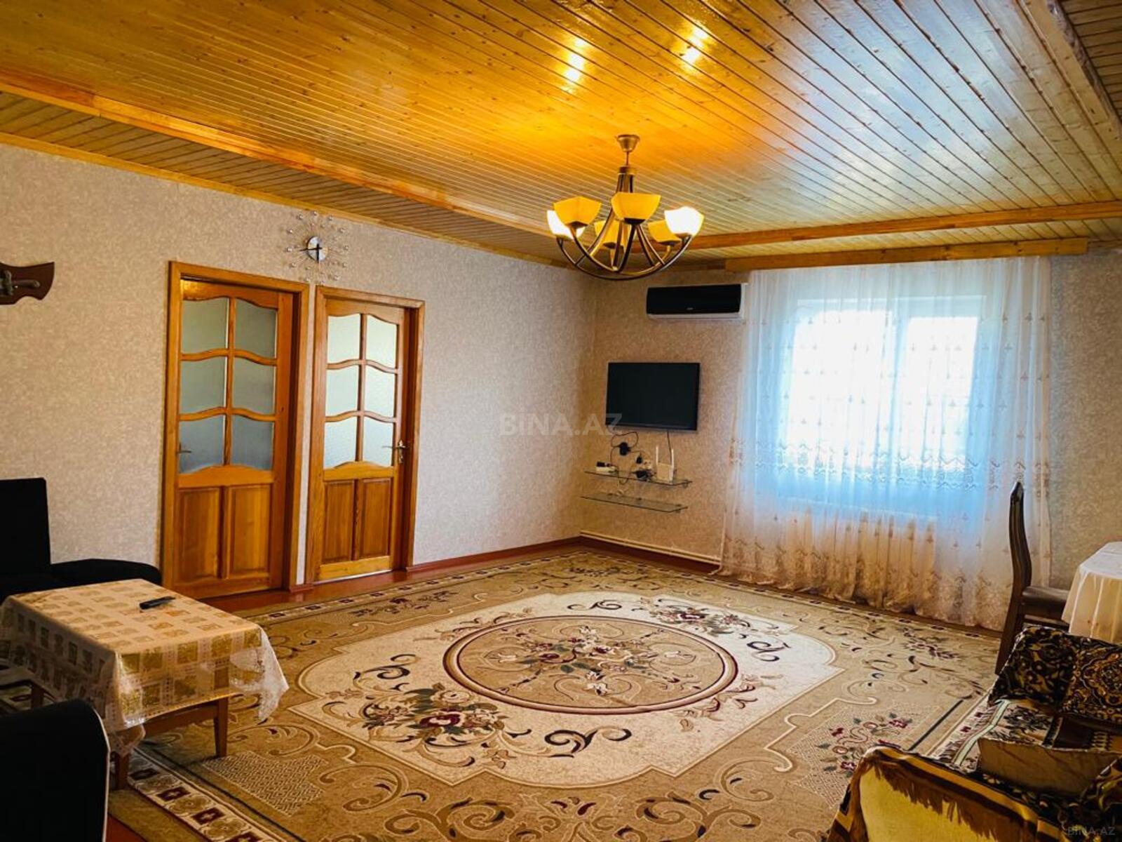 6 otaqlı həyət evi/bağ evi - Köhnə Günəşli q. - 270 m² (3)