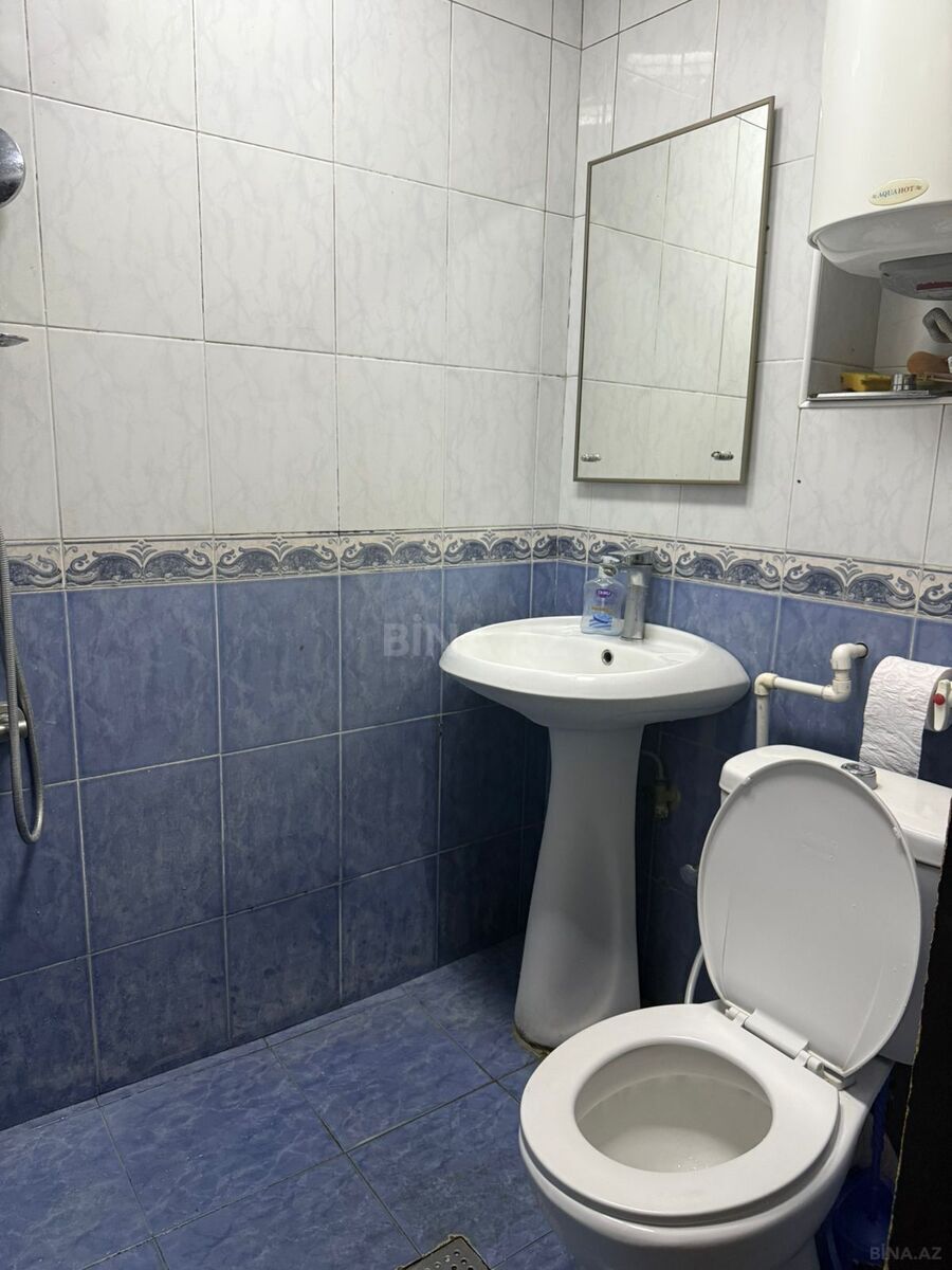 3 otaqlı köhnə tikili - 8-ci mikrorayon q. - 62 m² (15)