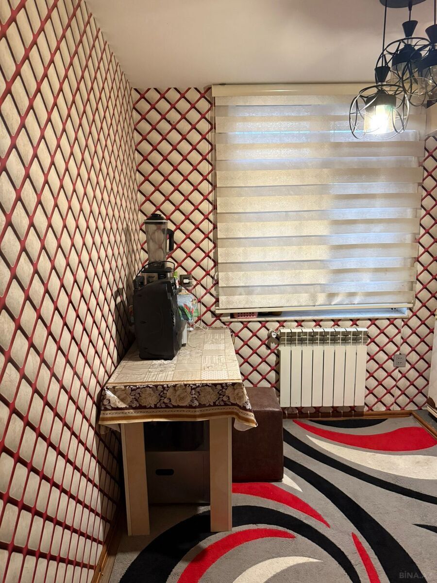 3 otaqlı köhnə tikili - 8-ci mikrorayon q. - 62 m² (12)