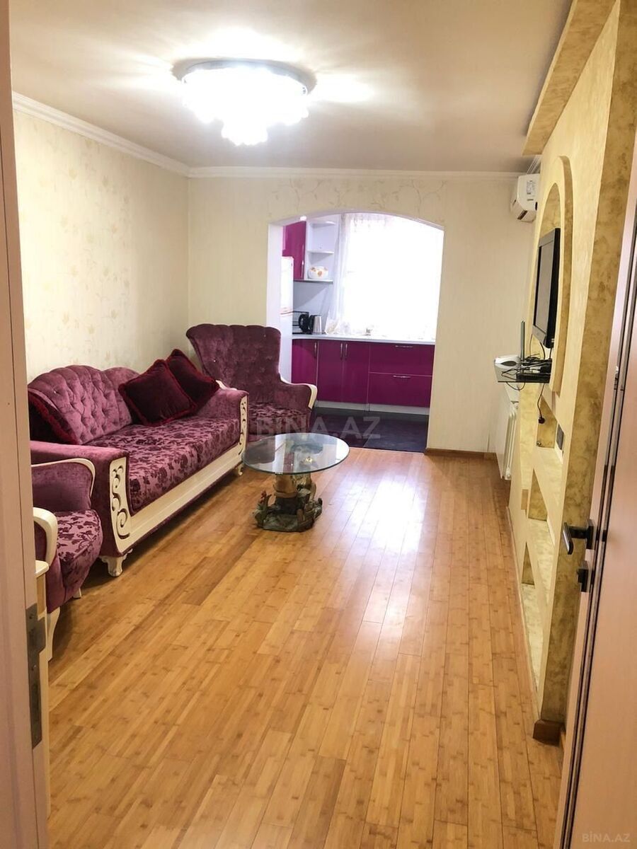 2 otaqlı köhnə tikili - 28 May m. - 75 m² (1)