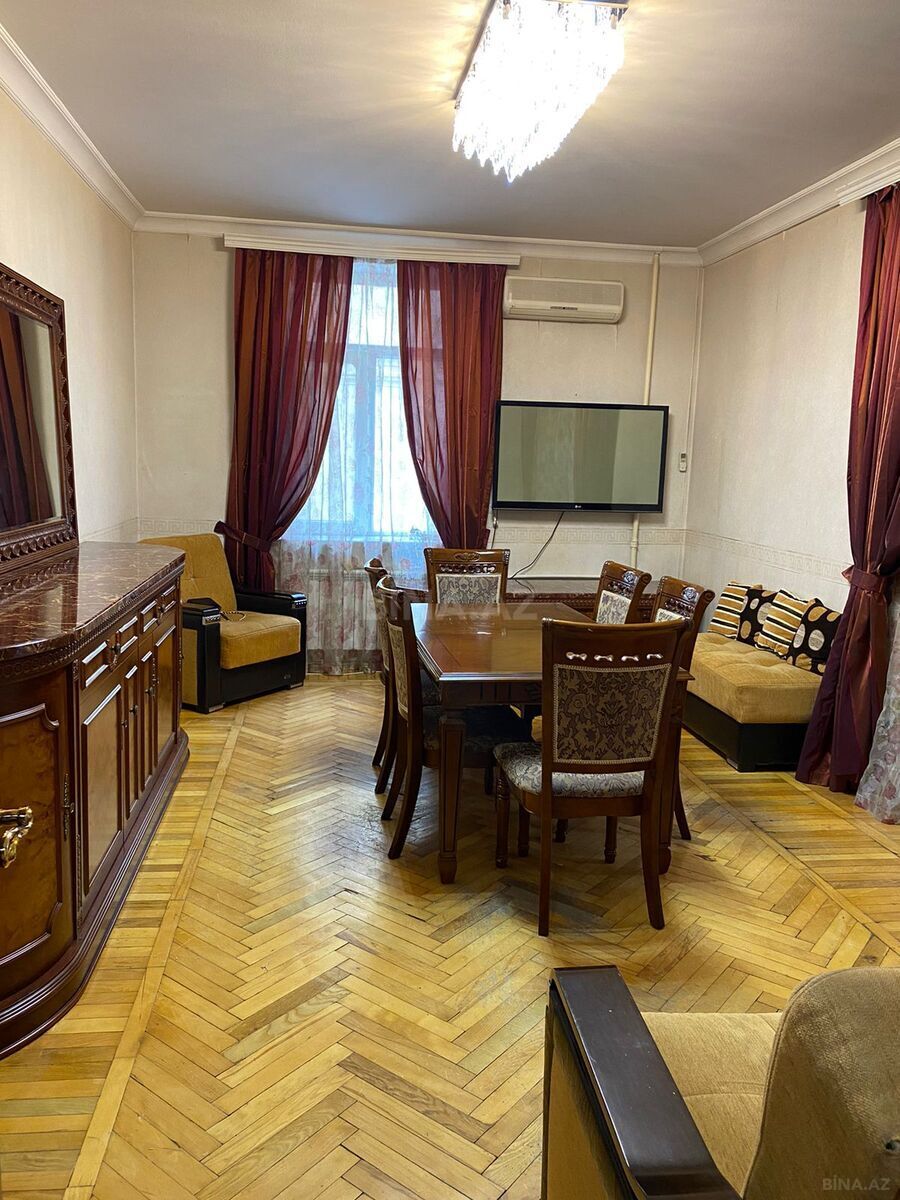 2 otaqlı köhnə tikili - 28 May m. - 60 m² (2)