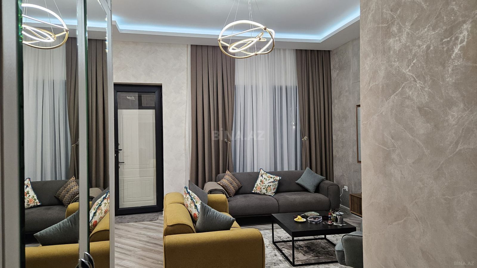 3 otaqlı həyət evi/bağ evi - Şüvəlan q. - 130 m² (12)