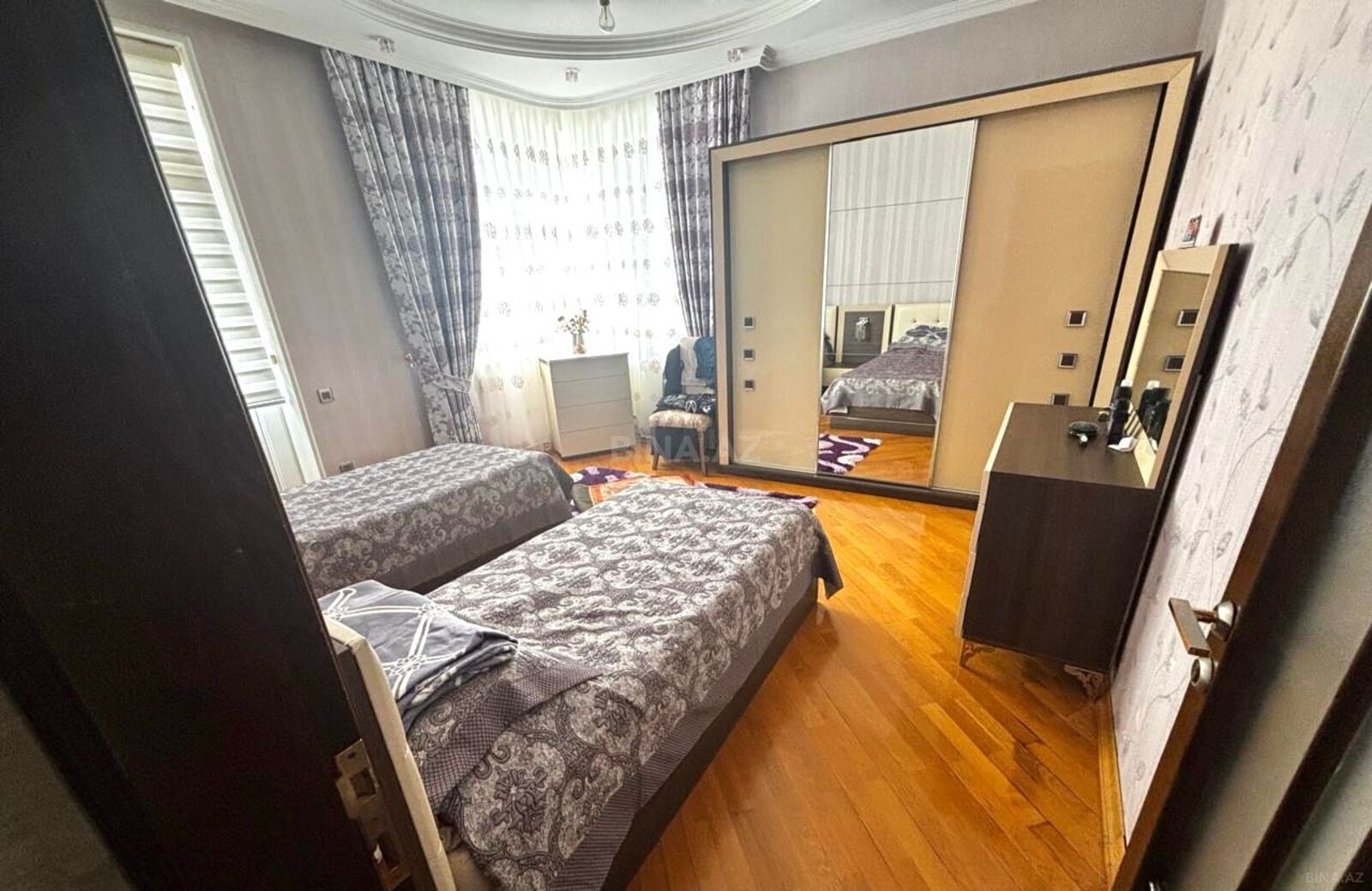 3-комн. новостройка - м. 8 ноября - 138 м² (8)