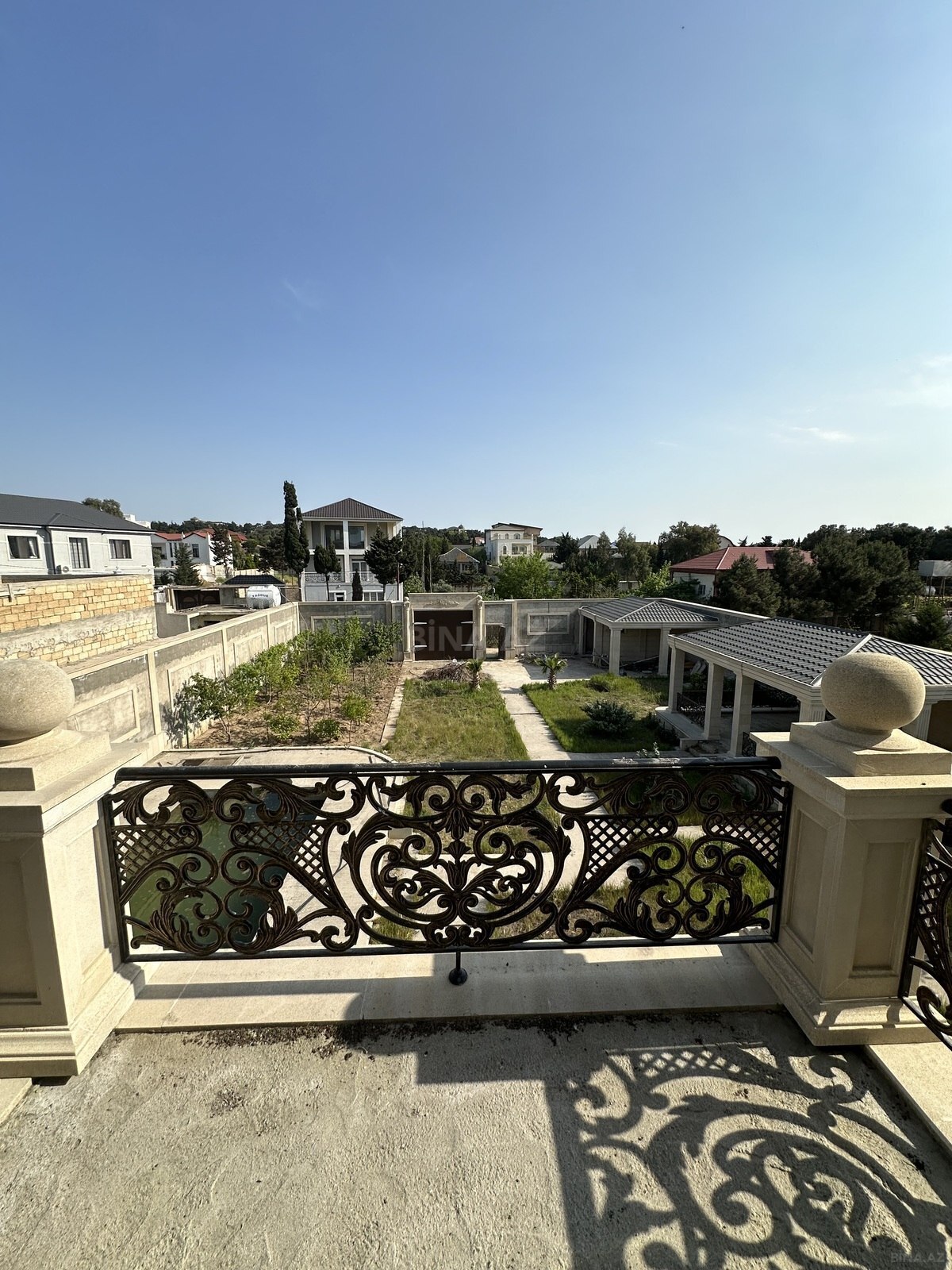 6-комн. дом/дача - пос. Бильгях - 600 м² (10)
