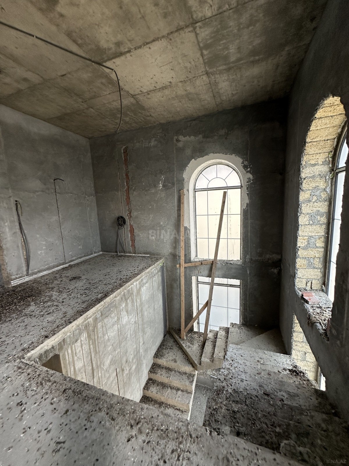 6-комн. дом/дача - пос. Бильгях - 600 м² (15)