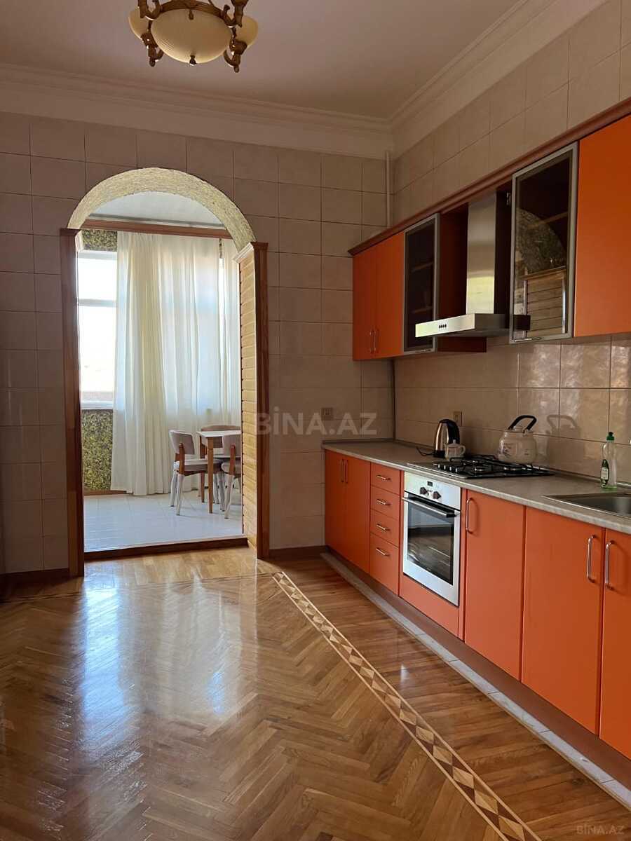 7-комн. дом/дача - пос. Бадамдар - 1400 м² (24)