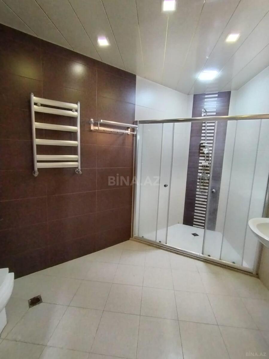 3-комн. новостройка - м. 8 ноября - 190 м² (20)