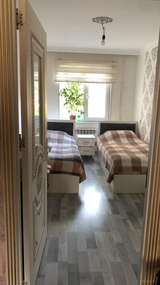 4 otaqlı köhnə tikili - Neftçilər m. - 100 m² (4)