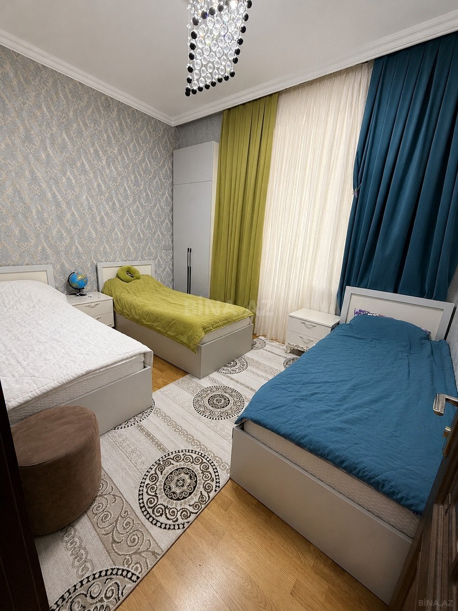 3-комн. новостройка - м. Кара Караев - 71 м² (3)