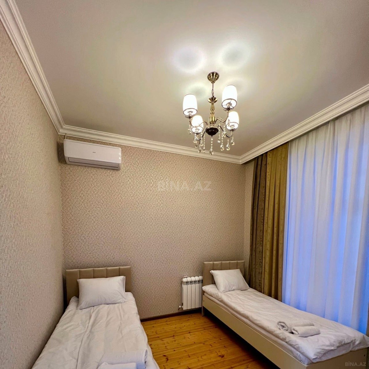 8 otaqlı həyət evi/bağ evi - Qəbələ - 220 m² (21)
