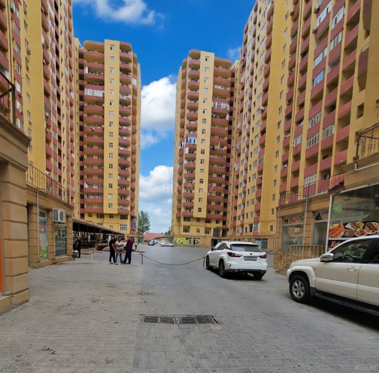 3-комн. новостройка - м. Ахмедлы - 70 м² (1)
