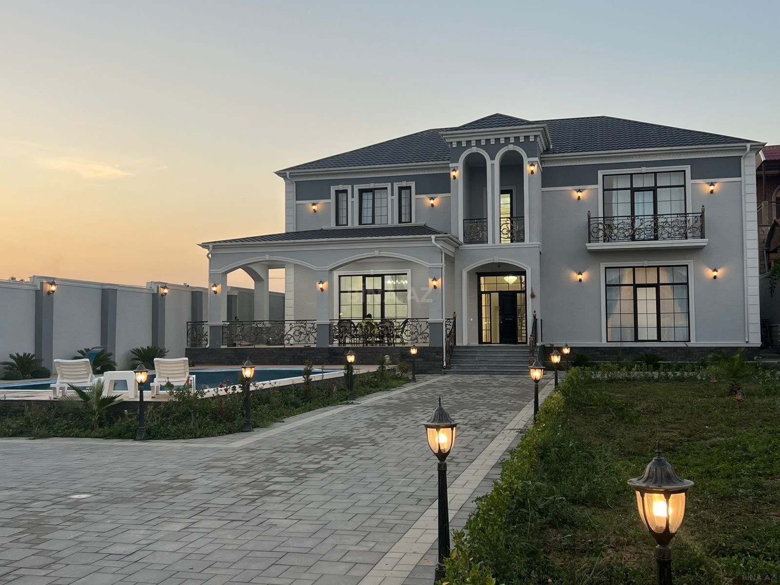 5-комн. дом/дача - пос. Новханы - 400 м² (10)
