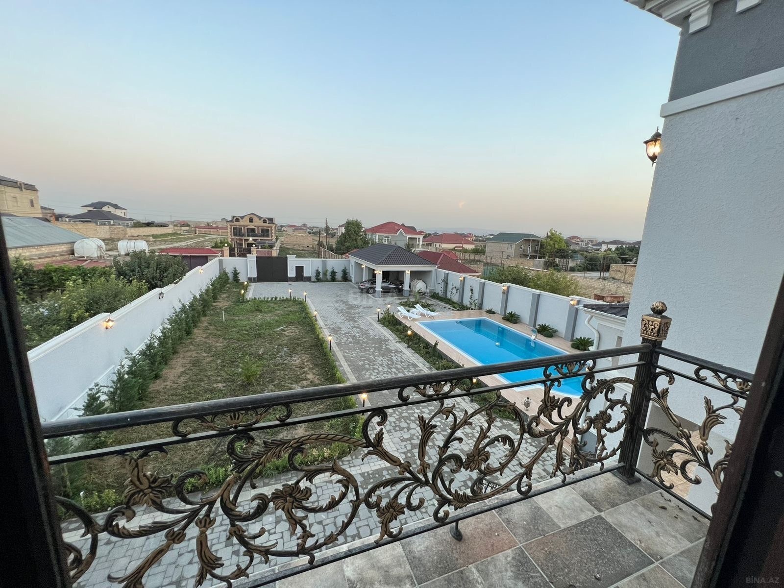 5-комн. дом/дача - пос. Новханы - 400 м² (4)