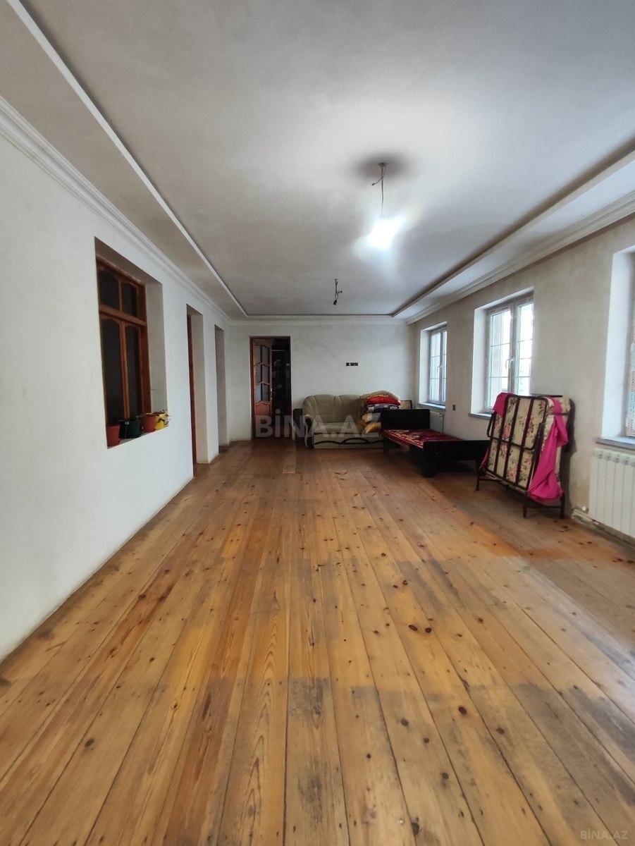 8 otaqlı həyət evi/bağ evi - Həzi Aslanov q. - 250 m² (13)