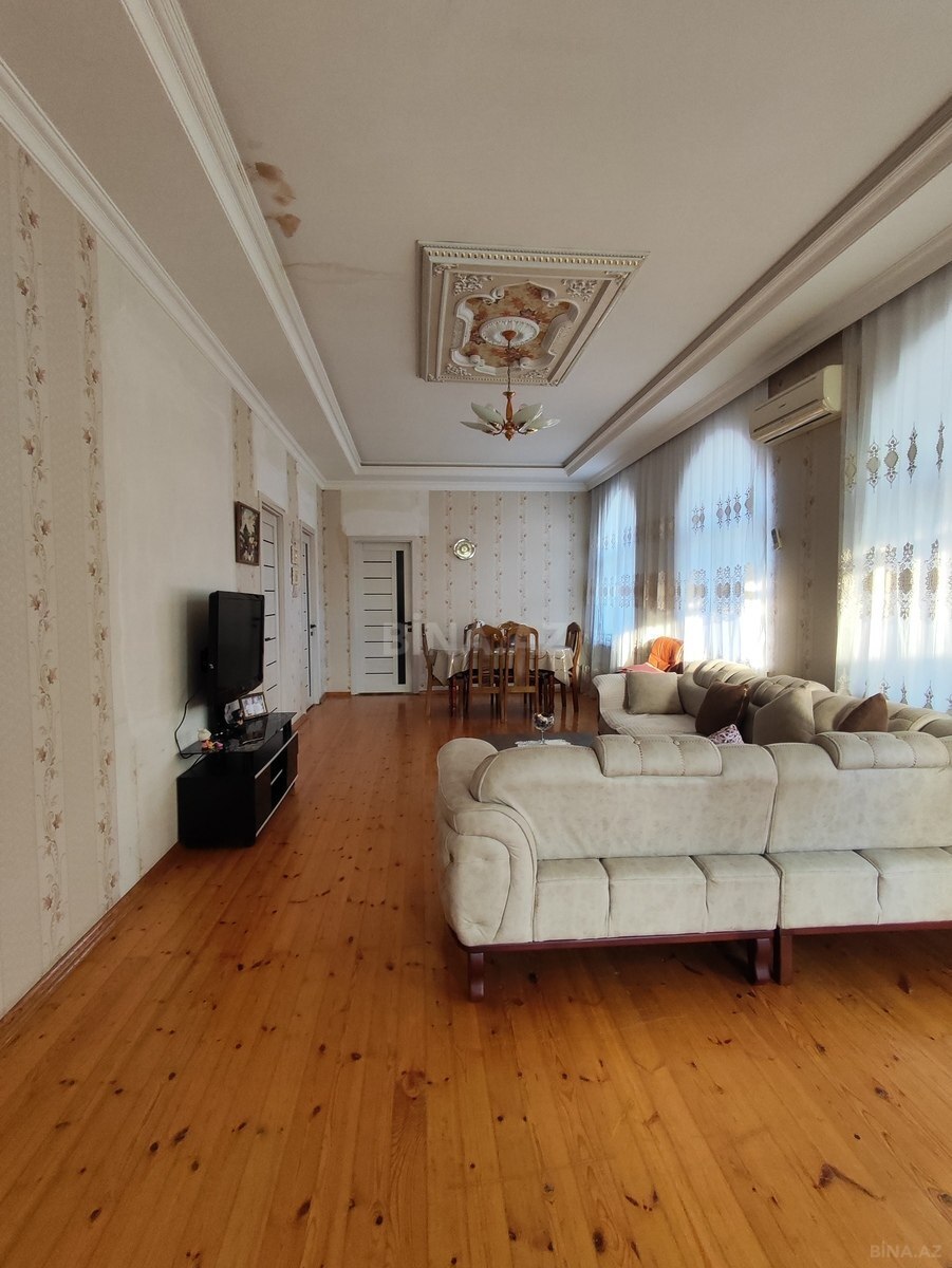 8 otaqlı həyət evi/bağ evi - Həzi Aslanov q. - 250 m² (1)