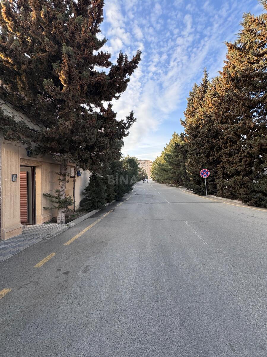 8 otaqlı həyət evi/bağ evi - Nizami r. - 375 m² (15)
