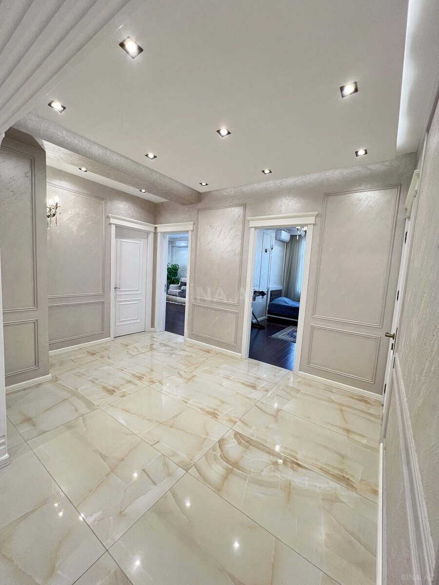 3 otaqlı yeni tikili - Azadlıq Prospekti m. - 135 m² (17)