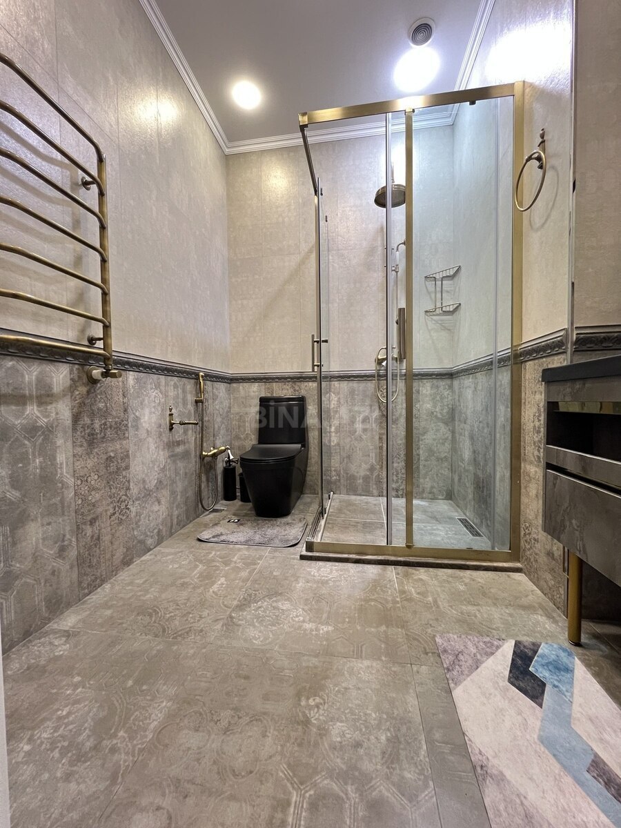 3 otaqlı yeni tikili - Azadlıq Prospekti m. - 135 m² (23)
