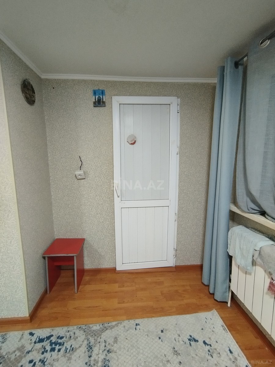 4 otaqlı həyət evi/bağ evi - Əhmədli m. - 43 m² (27)
