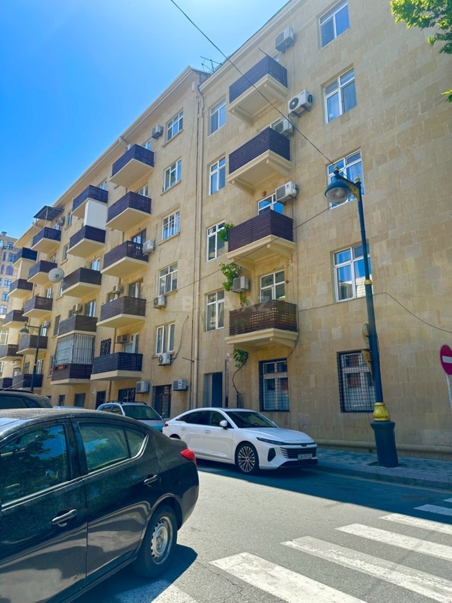 Obyekt - İçəri Şəhər m. - 32 m² (1)