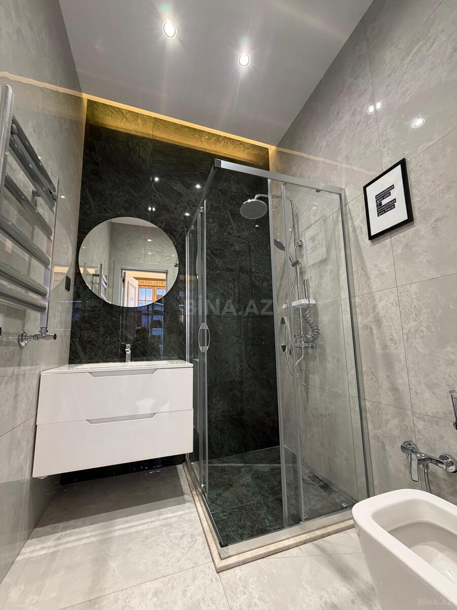 5 otaqlı həyət evi/bağ evi - Xəzər r. - 200 m² (12)