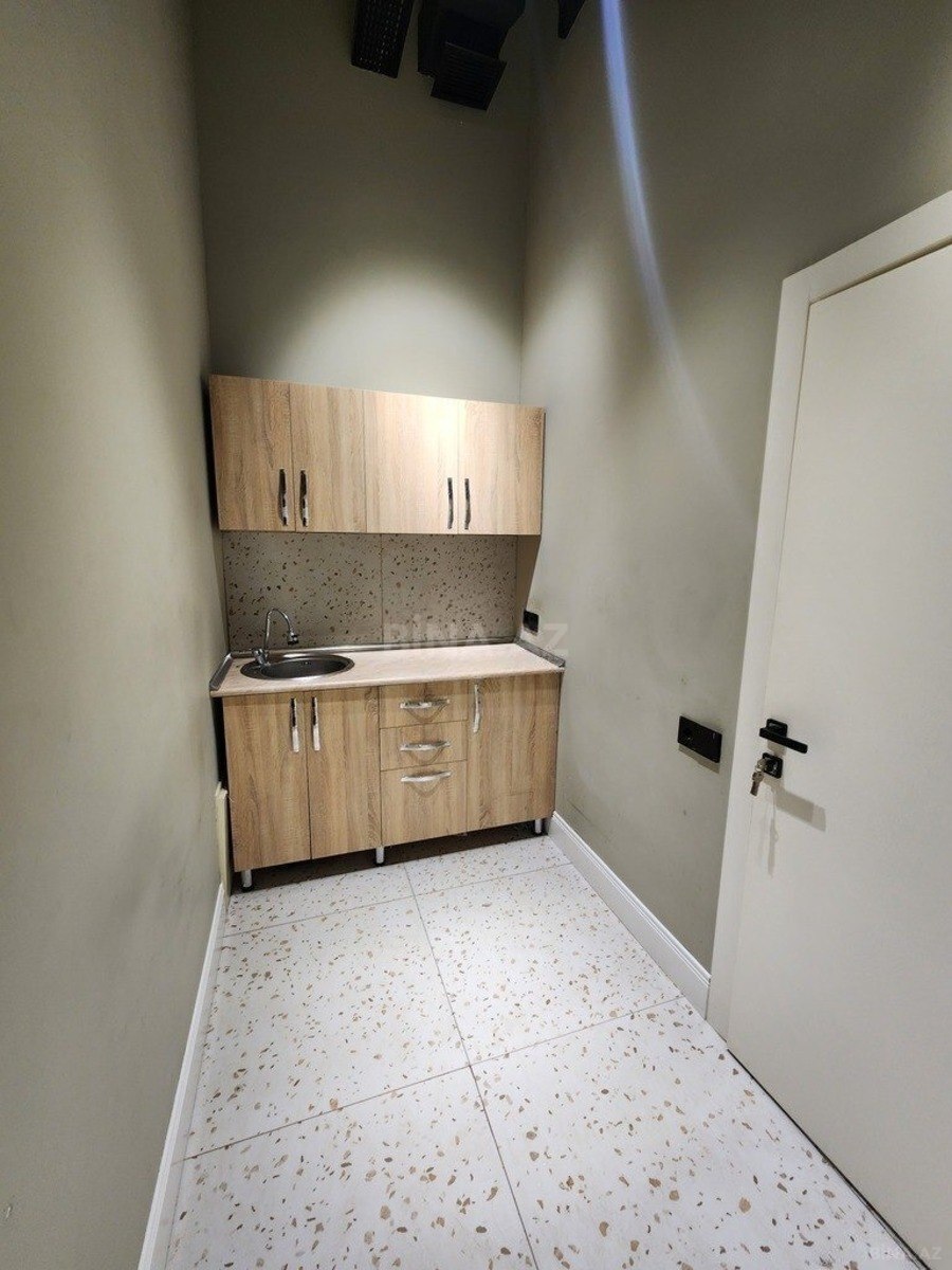 2 otaqlı ofis - Ağ şəhər q. - 52 m² (9)