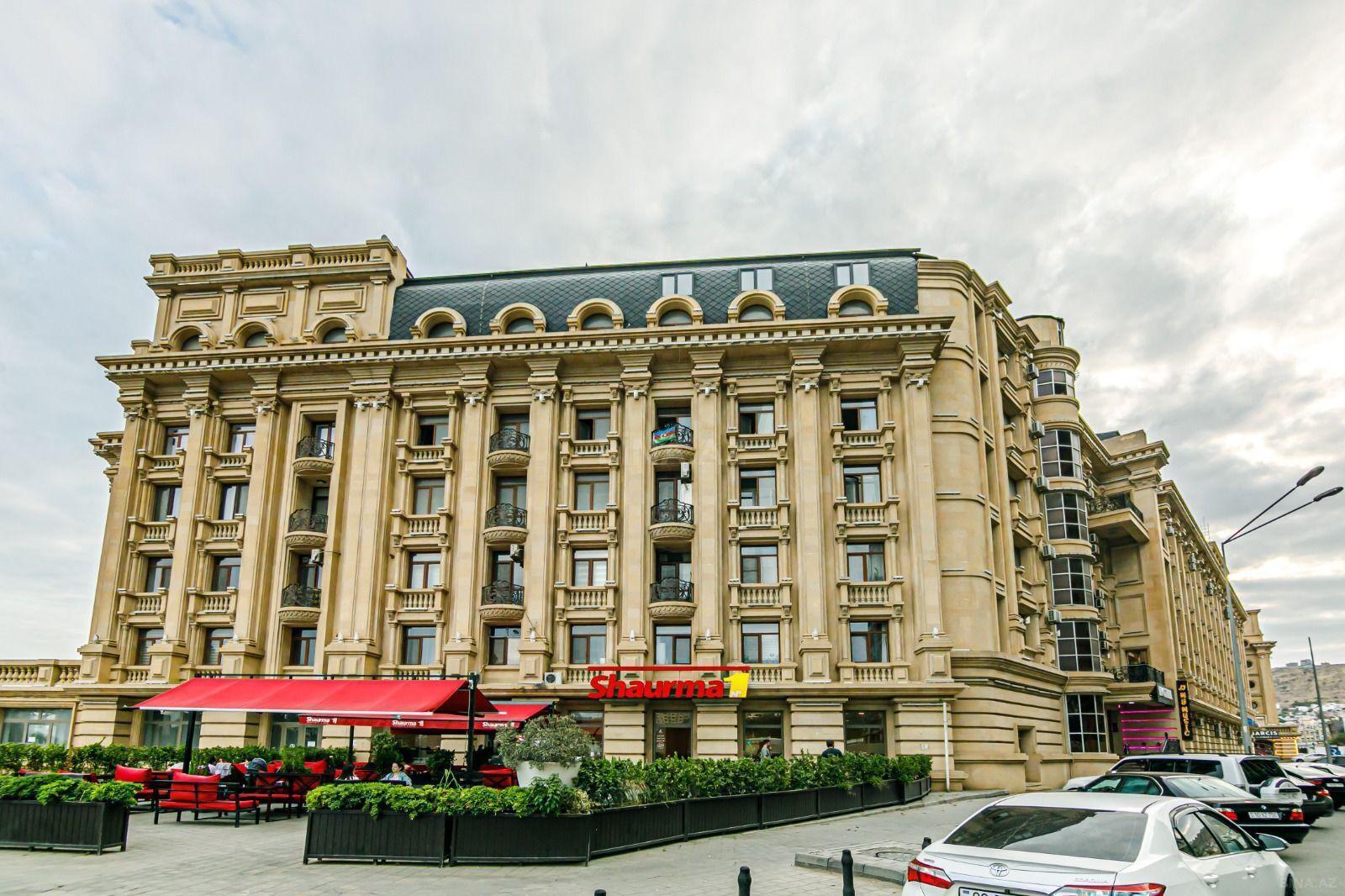 3 otaqlı köhnə tikili - Bayıl q. - 80 m² (1)