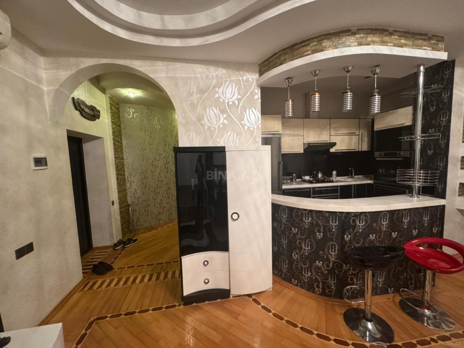 3 otaqlı köhnə tikili - Bayıl q. - 80 m² (5)