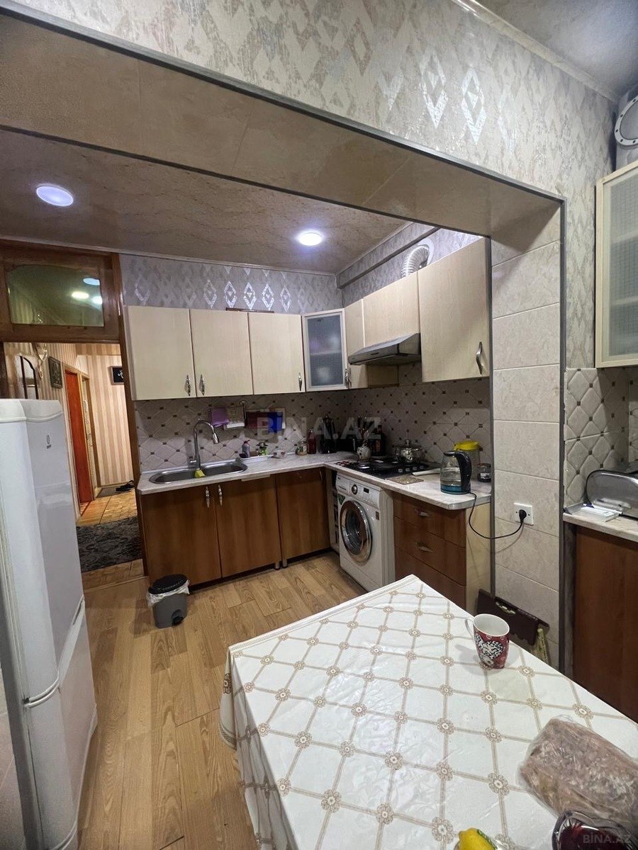 2 otaqlı köhnə tikili - Azadlıq Prospekti m. - 65 m² (8)