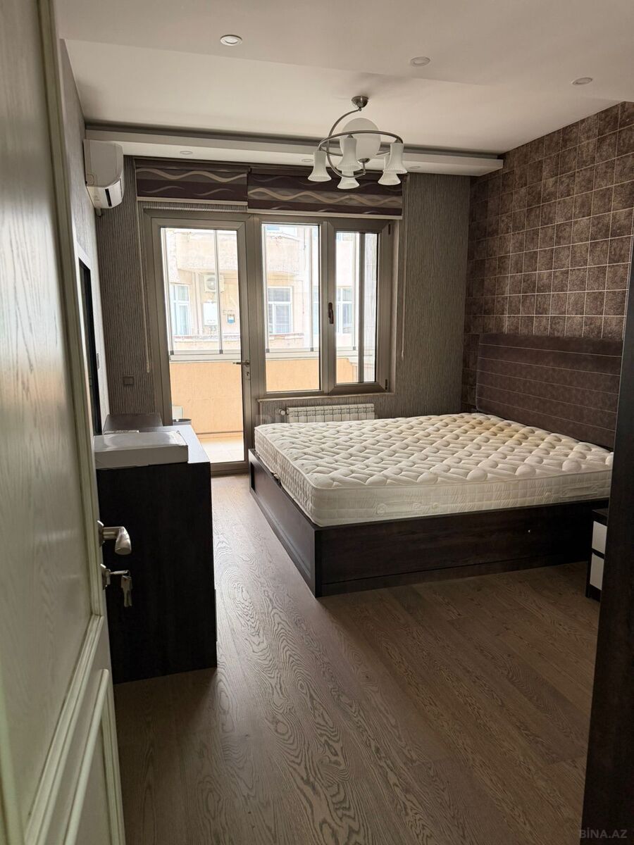 2-комн. новостройка - м. 8 ноября - 68 м² (2)
