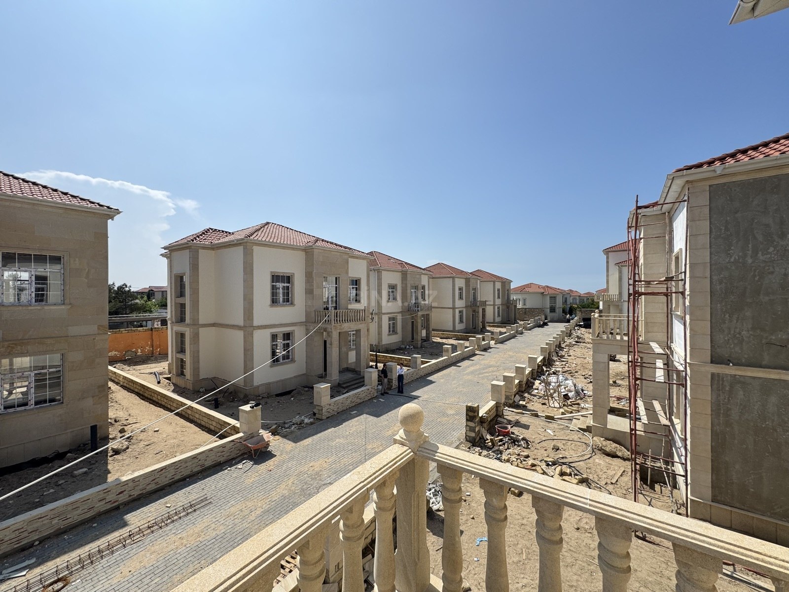 5 otaqlı həyət evi/bağ evi - Sea Breeze q. - 370 m² (12)