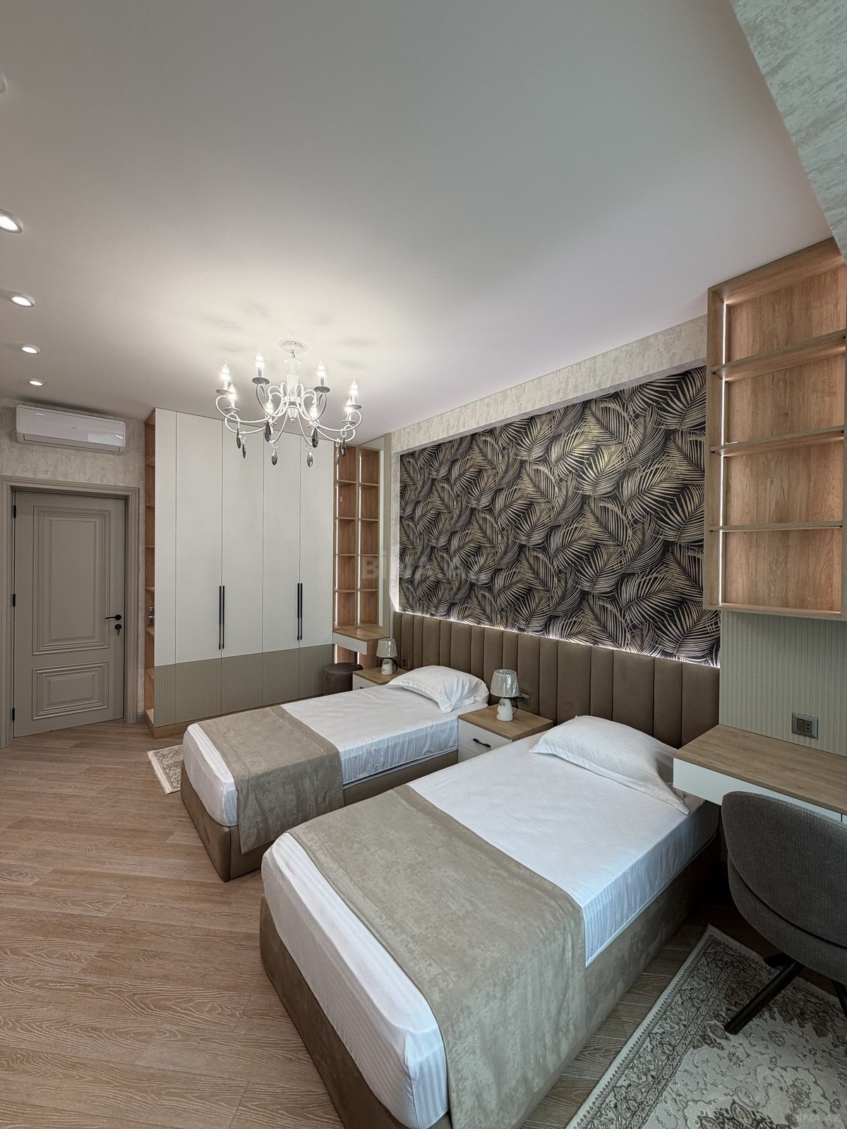 3 otaqlı yeni tikili - Nəsimi r. - 141 m² (10)
