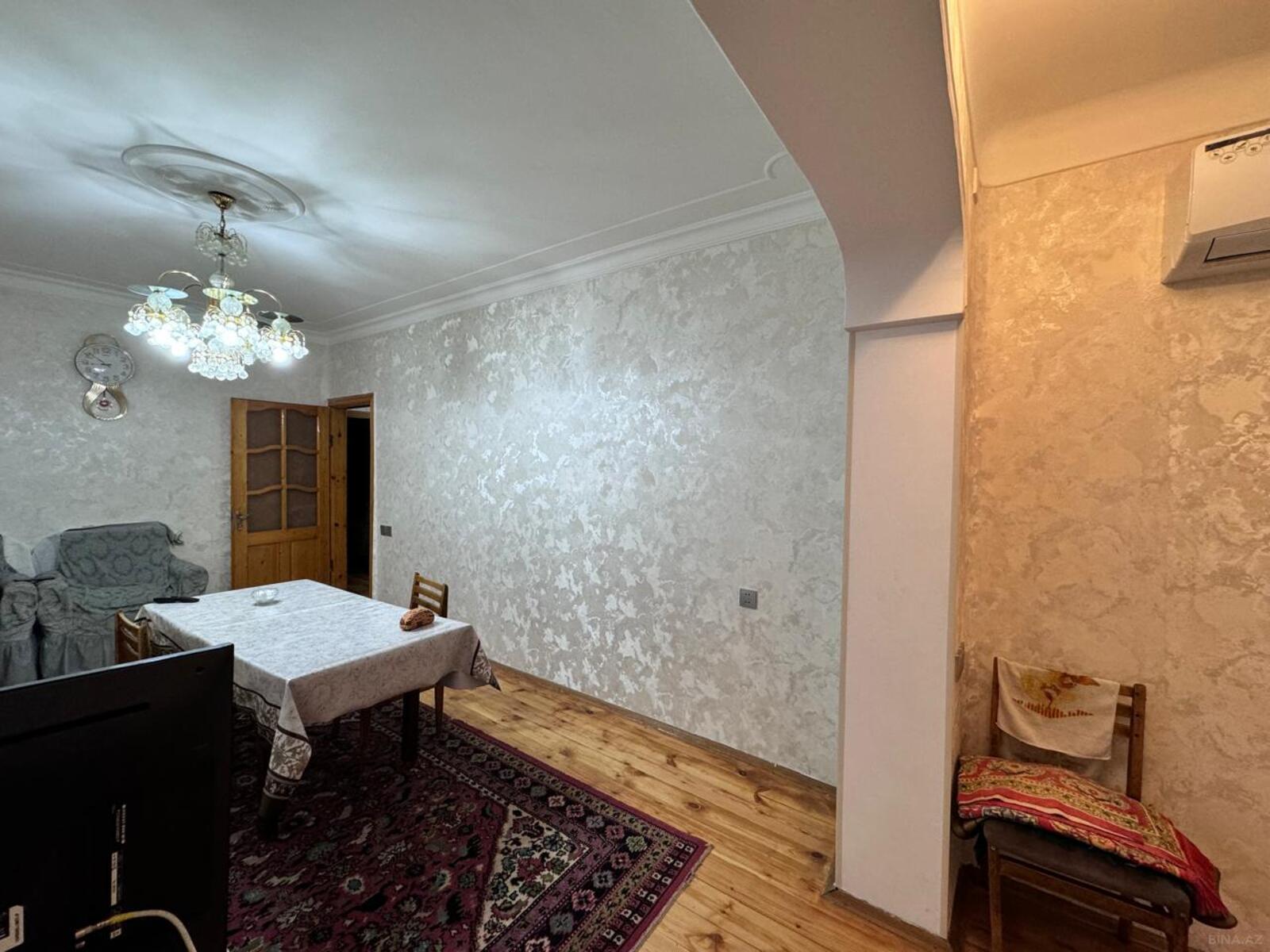 3 otaqlı köhnə tikili - 7-ci mikrorayon q. - 85 m² (12)