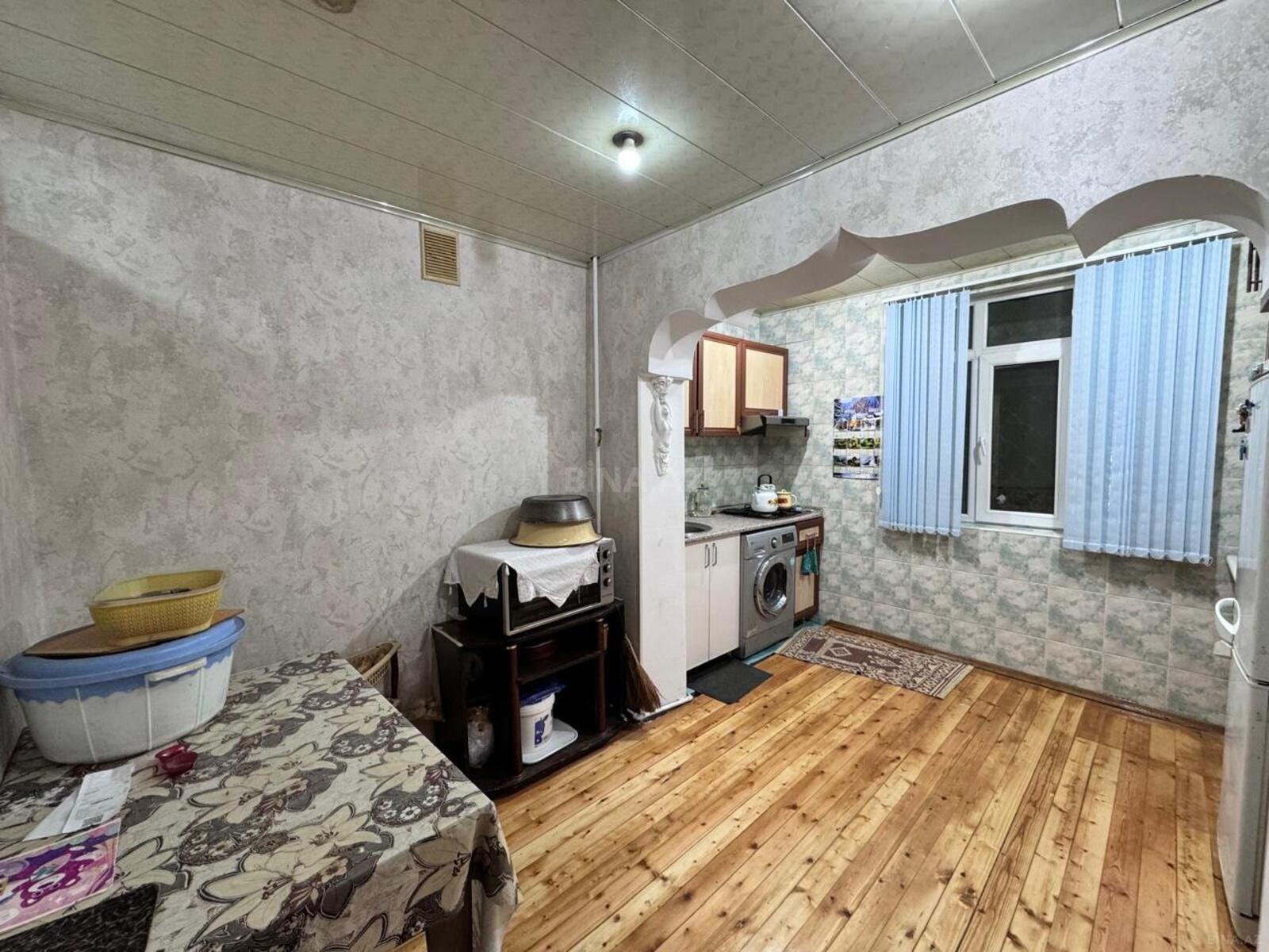 3 otaqlı köhnə tikili - 7-ci mikrorayon q. - 85 m² (19)