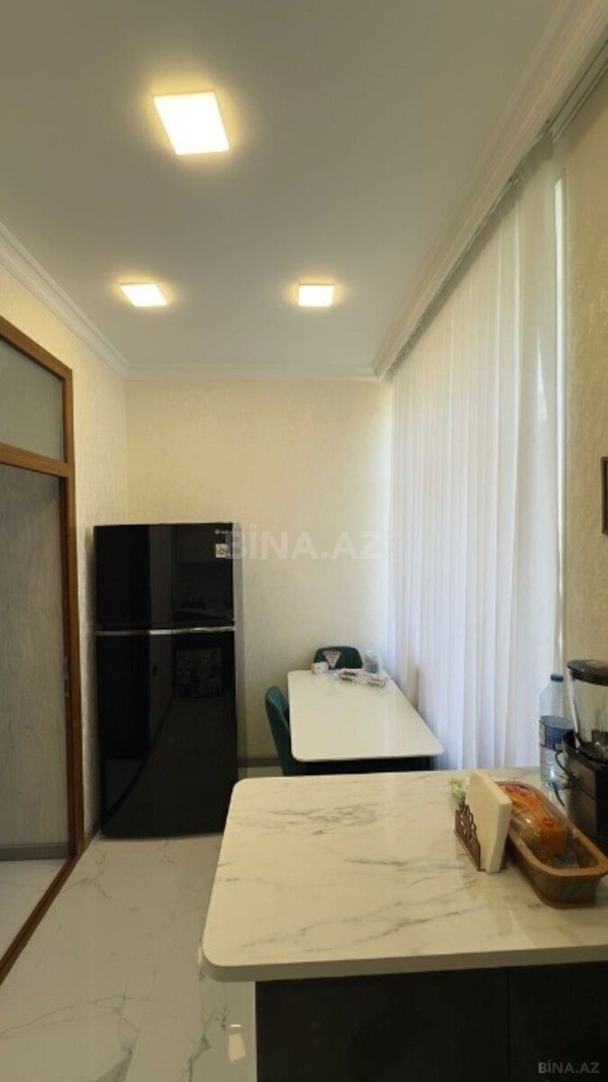 3 otaqlı köhnə tikili - İçəri Şəhər m. - 70 m² (14)