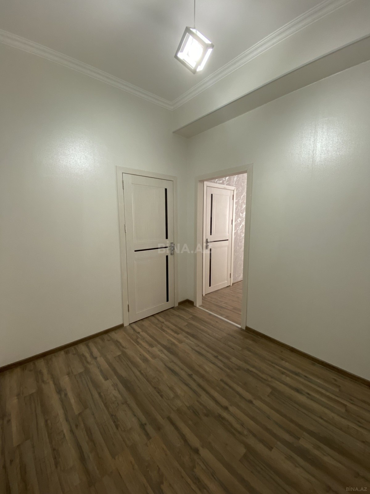 3 otaqlı Yeni tikili, Neftçilər m., Bakı