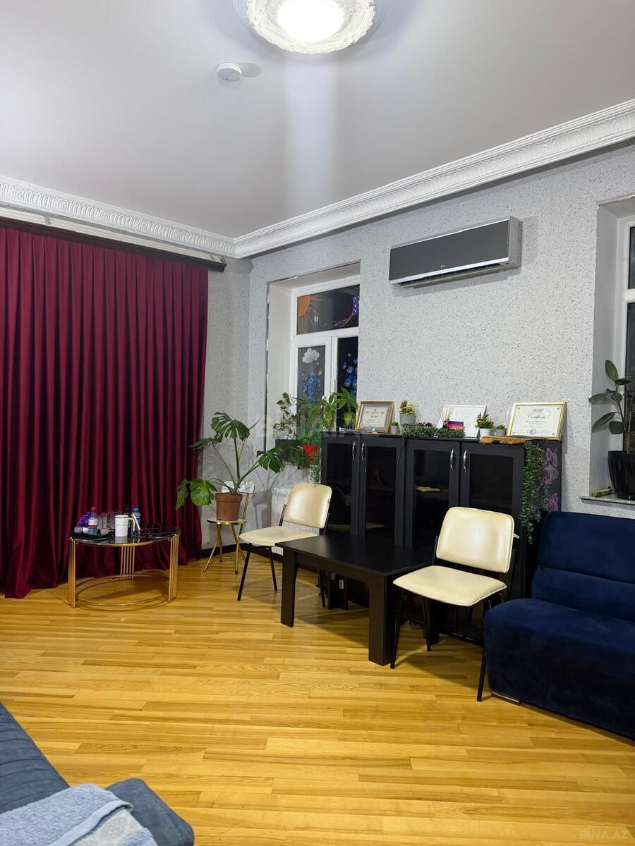 7 otaqlı Ofis, 8 Noyabr m., Bakı