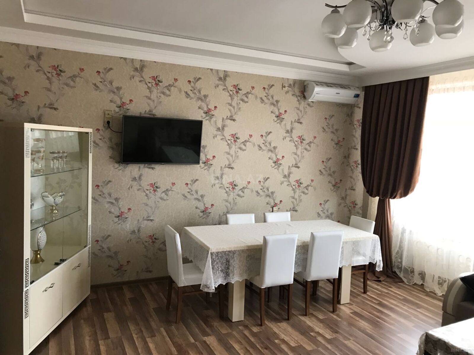 3 otaqlı Yeni tikili, Şah İsmayıl Xətai m., Bakı