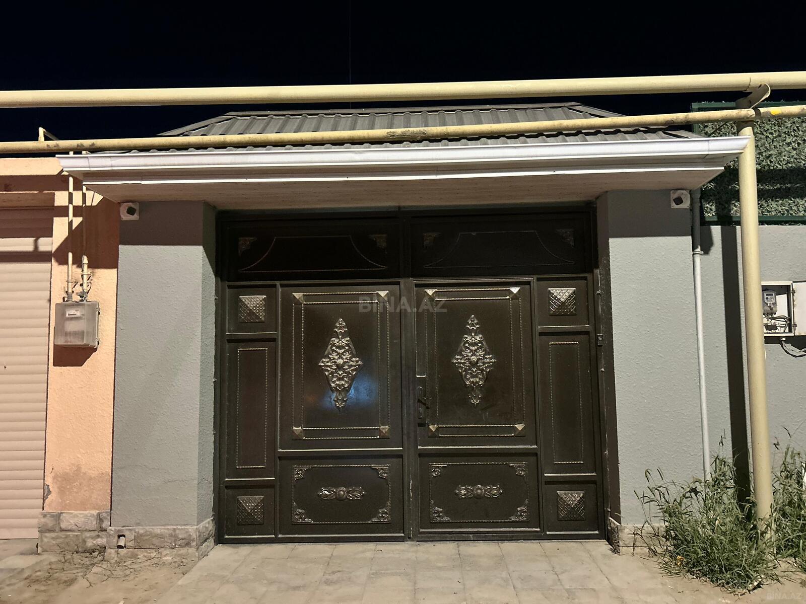 4 otaqlı Həyət evi/Bağ evi, Buzovna q., Bakı