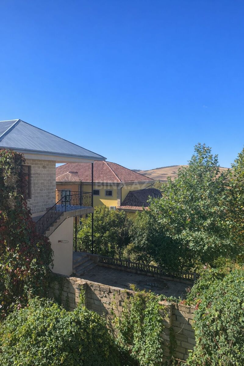 7 otaqlı Həyət evi/Bağ evi, Şamaxı