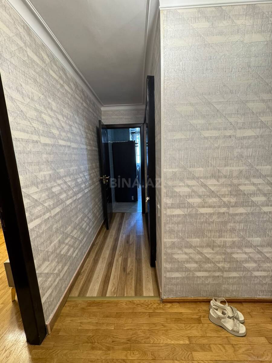 3 otaqlı Köhnə tikili, 28 May m., Bakı