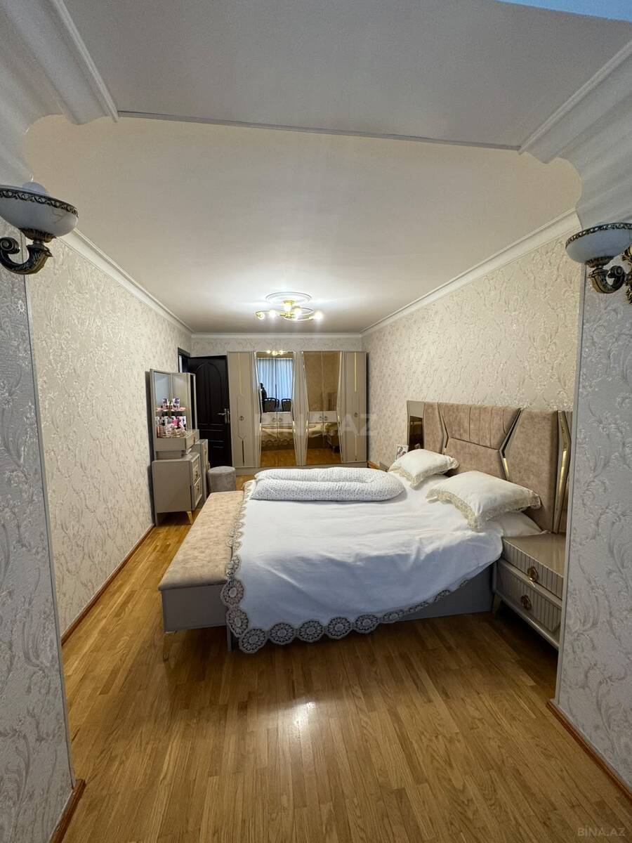 3 otaqlı Köhnə tikili, 28 May m., Bakı