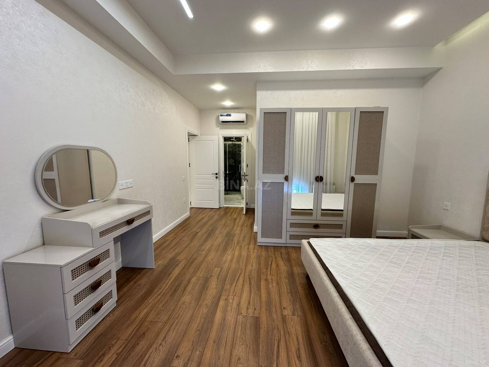 3 otaqlı Yeni tikili, Ağ şəhər q., Bakı