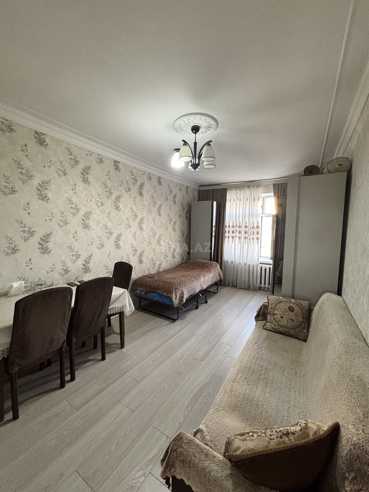 2 otaqlı Köhnə tikili, Əhmədli m., Bakı