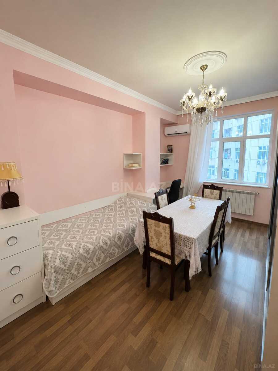 3 otaqlı Yeni tikili, Qara Qarayev m., Bakı