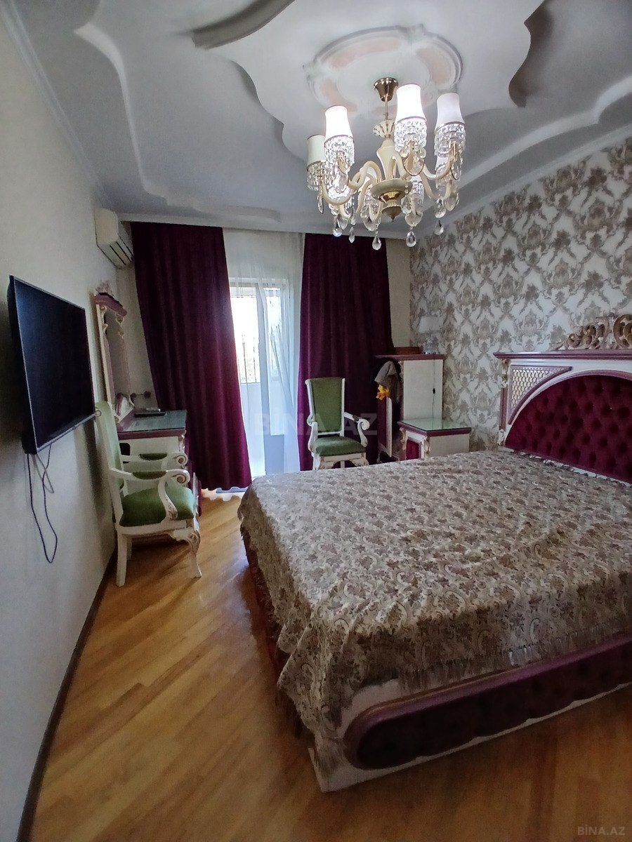 3 otaqlı Köhnə tikili, Qaraçuxur q., Bakı