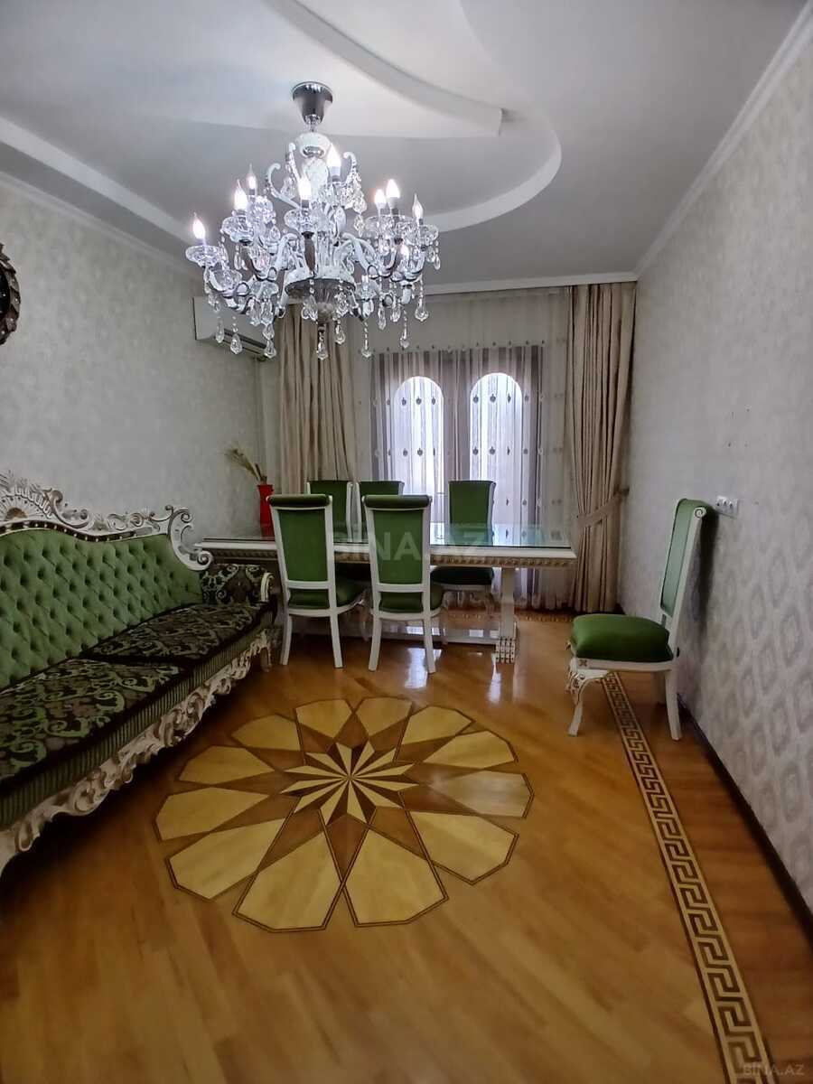 3 otaqlı Köhnə tikili, Qaraçuxur q., Bakı